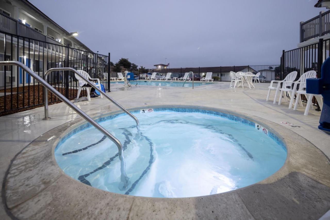 Days Inn By Wyndham Arroyo Grande Pismo Beach מראה חיצוני תמונה